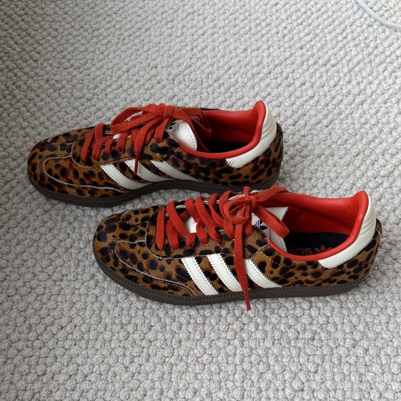 Worn once!! Brand new adidas Leopard  Sneakers with Red & White Stripes - Picture 3 of 10